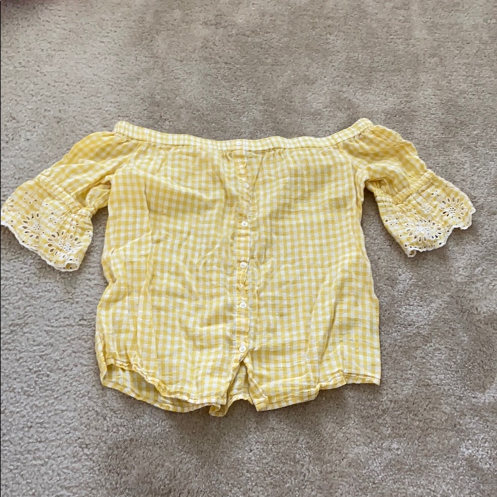 yellow shirt